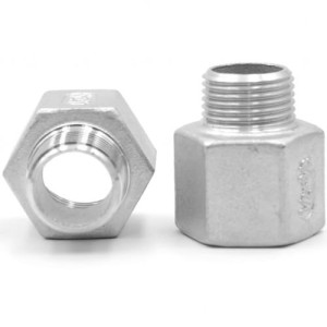 3/8 x 1/4 Reducer Socket M/F steel 316